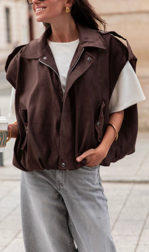 Trendy Chocolate Débardeur Italian Elegance