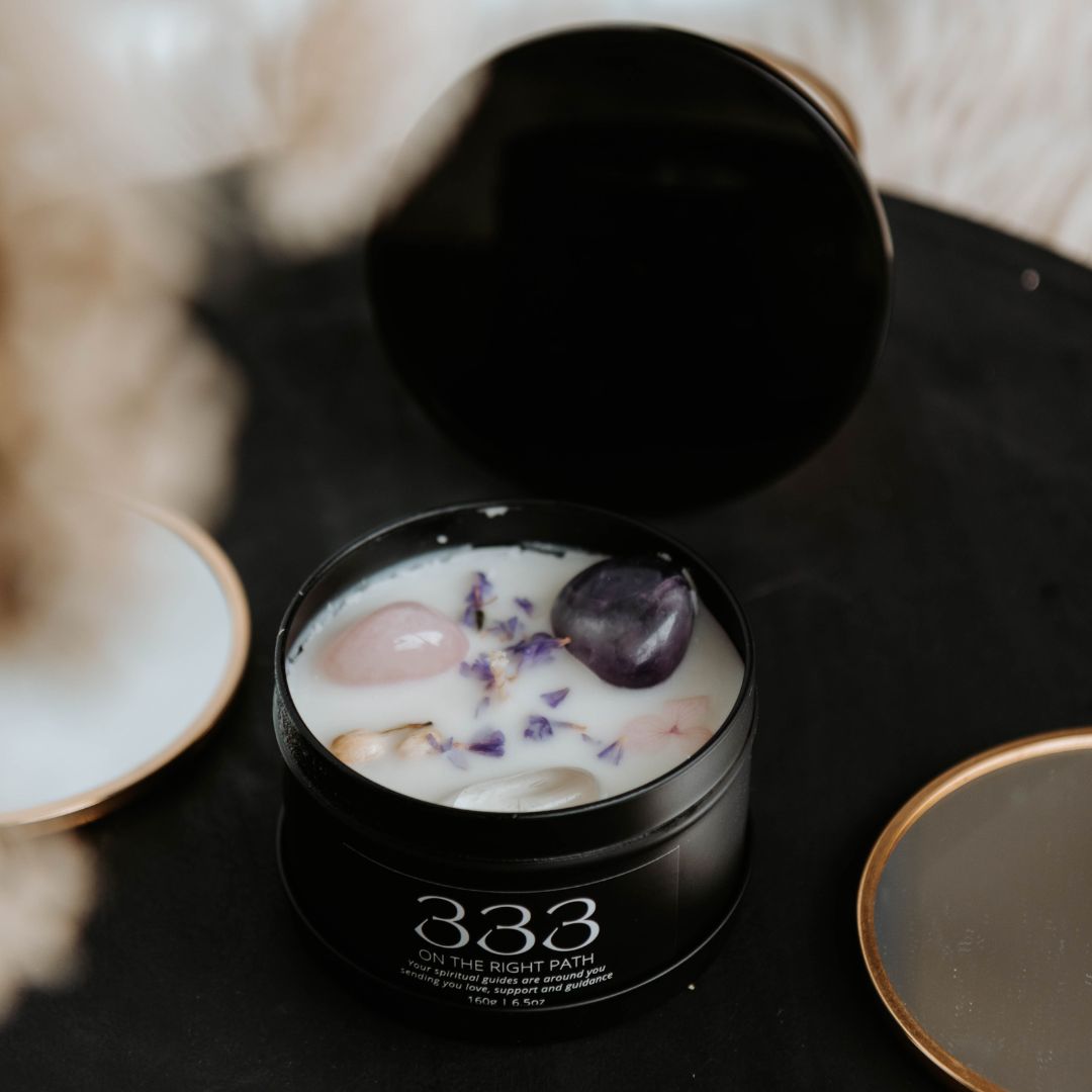 Black manifest candle 333