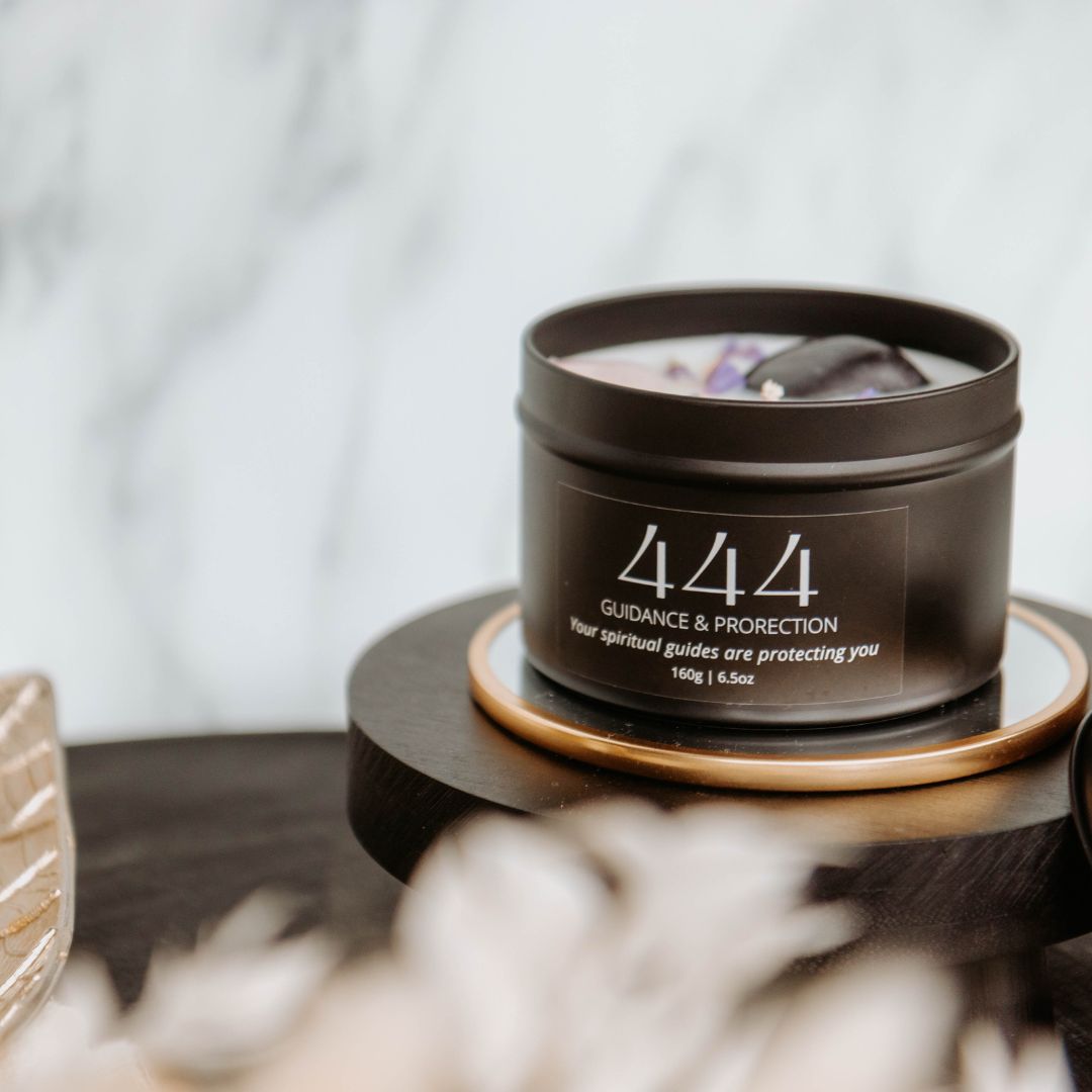 Black manifest candle 444