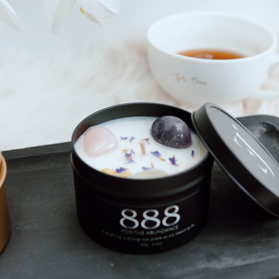 Black manifest candle 888