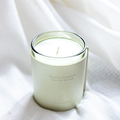 Premium leather scented candle – cactus blossom